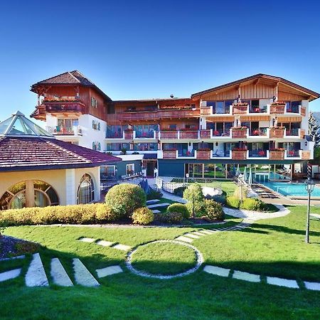 Mirabell Dolomites Hotel Luxury Ayurveda & Spa Olang Εξωτερικό φωτογραφία