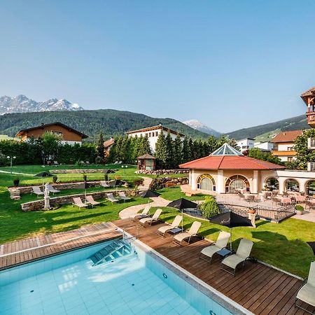 Mirabell Dolomites Hotel - Luxury Ayurveda & Spa Olang Εξωτερικό φωτογραφία