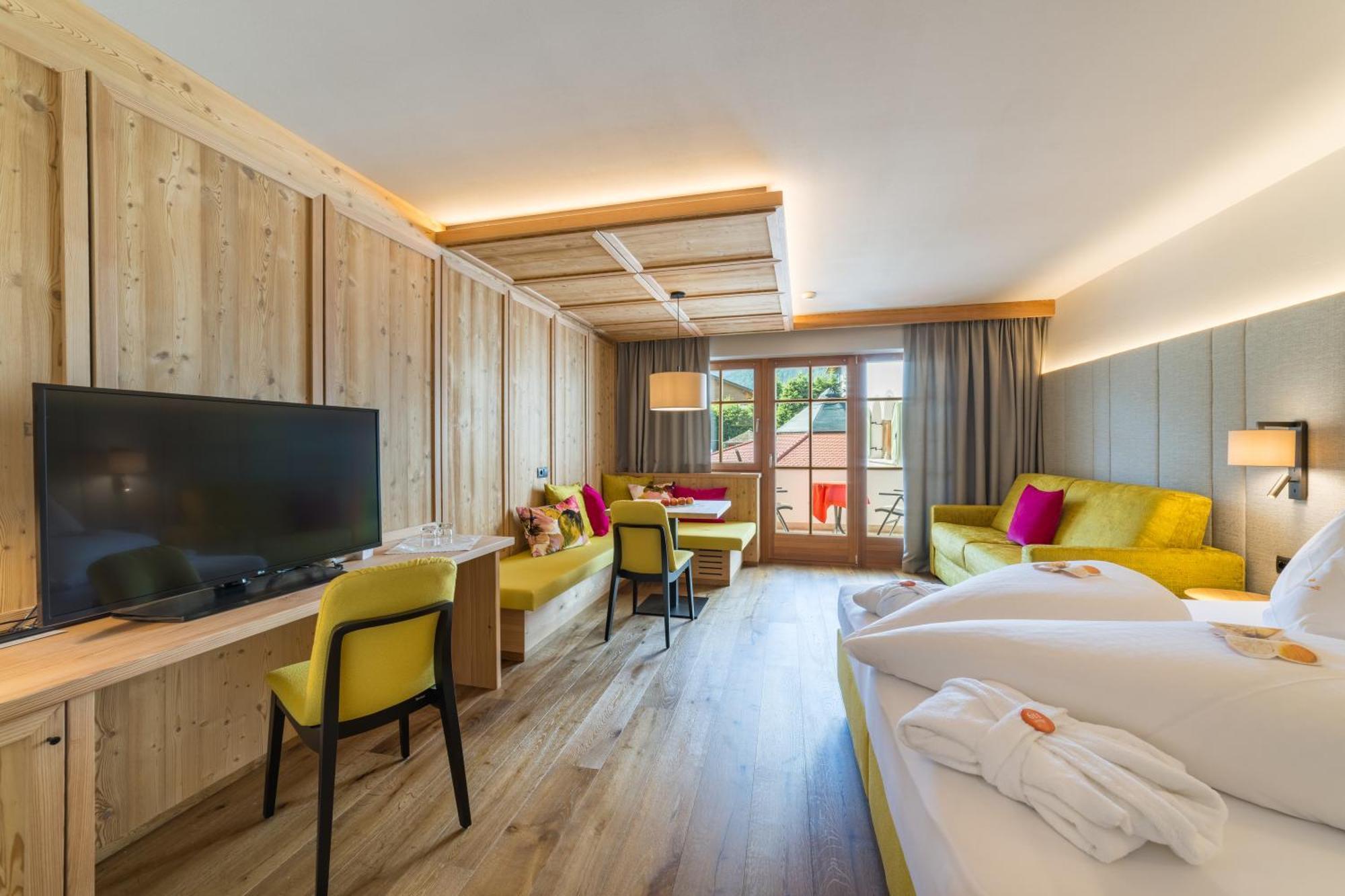 Mirabell Dolomites Hotel Luxury Ayurveda & Spa Olang Εξωτερικό φωτογραφία