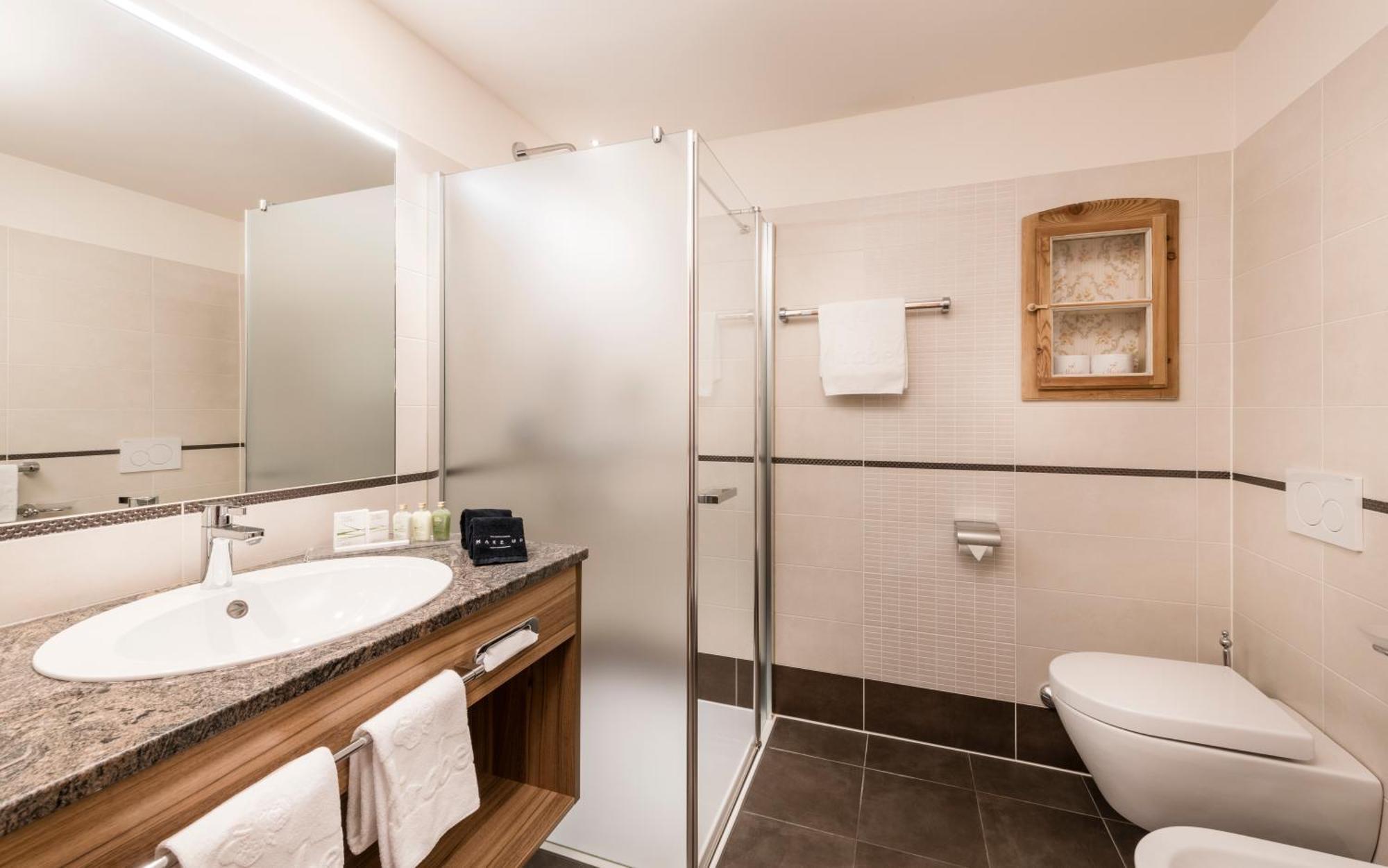 Mirabell Dolomites Hotel - Luxury Ayurveda & Spa Olang Εξωτερικό φωτογραφία