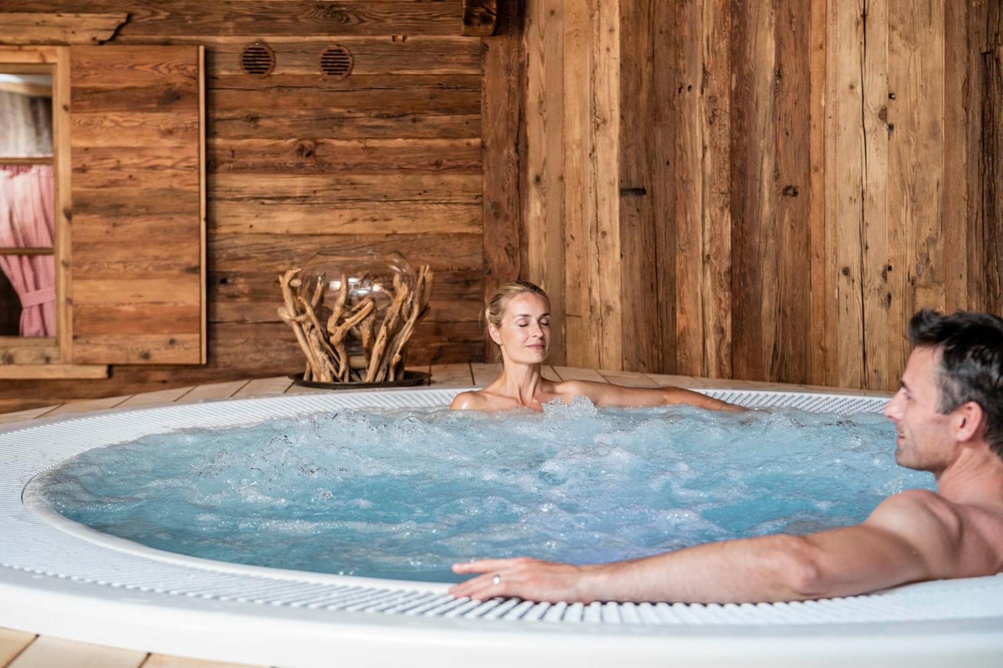 Mirabell Dolomites Hotel - Luxury Ayurveda & Spa Olang Εξωτερικό φωτογραφία